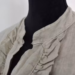 ANDRASORTERING Linneklänning Krås FANGO