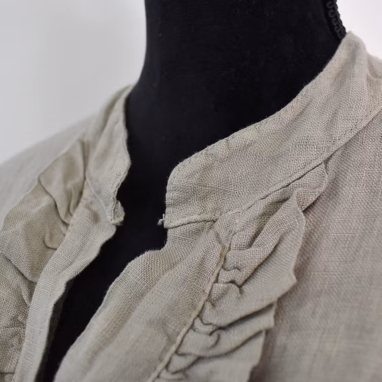 ANDRASORTERING Linneklänning Krås FANGO