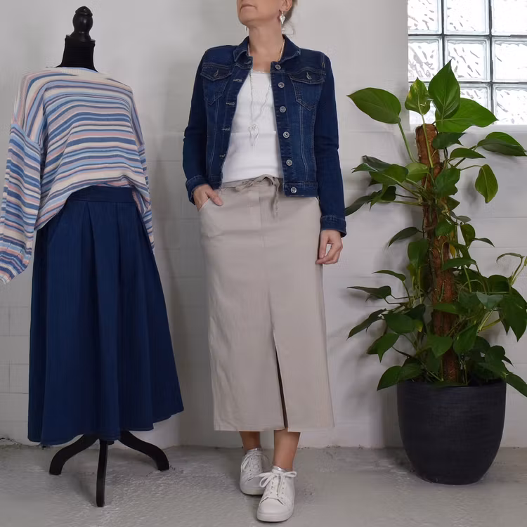 ANDRASORTERING Stretchig Kjol Märta BEIGE - Mix By Heart