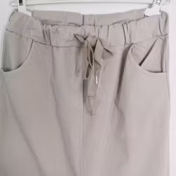 ANDRASORTERING Stretchig Kjol Märta BEIGE - Mix By Heart