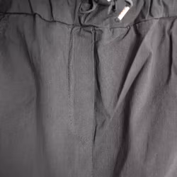 ANDRASORTERING Stretchig Kjol Märta SVART - Mix By Heart