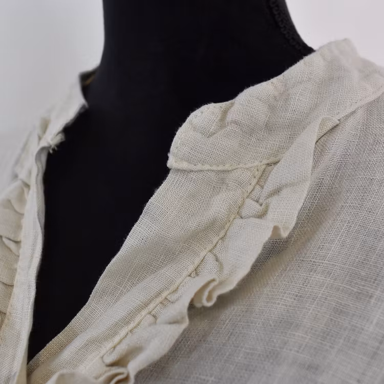 ANDRASORTERING Linneklänning Krås SABBIA