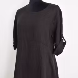 ANDRASORTERING Linneklänning Sweet SVART