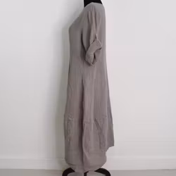 ANDRASORTERING Linneklänning Sweet TAUPE