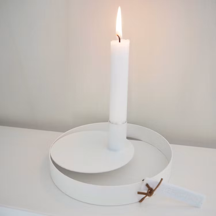 Ljusstake Ringamåla VIT - Storefactory