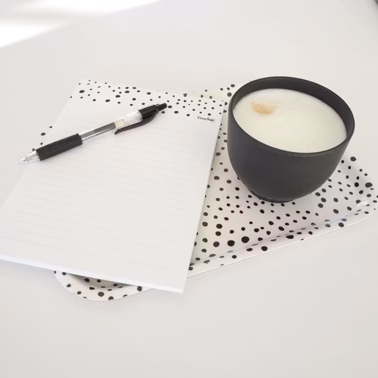 Linjerat block A5 DOTS - Elina Dahl