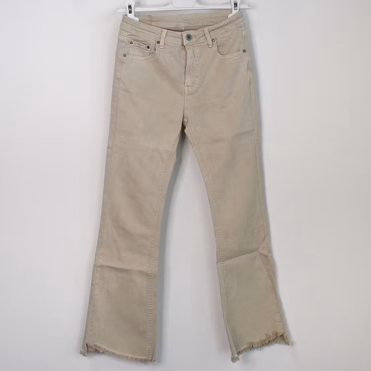 Stretchjeans Shortcut med fransar BEIGE - 3D Denim