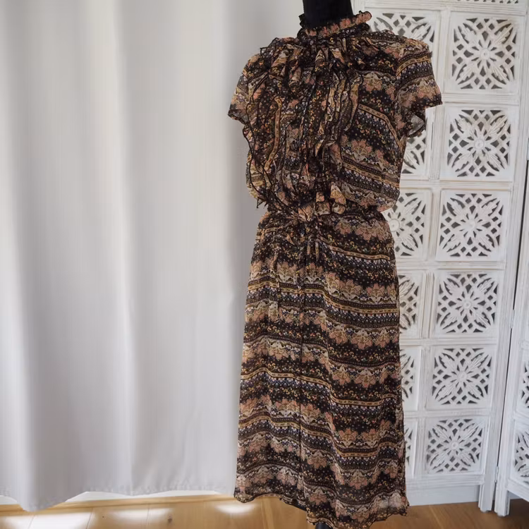Klänning Lilly BLACK PAISLEY - Saint Tropez