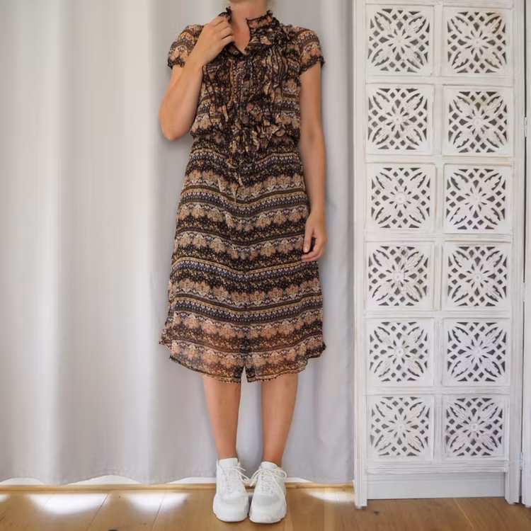 Klänning Lilly BLACK PAISLEY - Saint Tropez