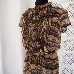 Klänning Lilly BLACK PAISLEY - Saint Tropez