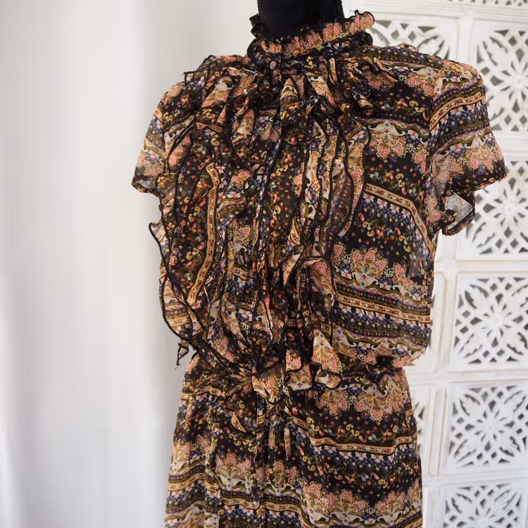 Klänning Lilly BLACK PAISLEY - Saint Tropez