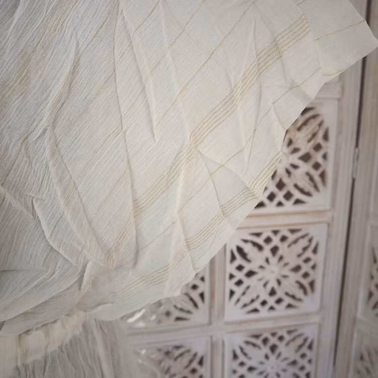 Kaftan med broderier VIT