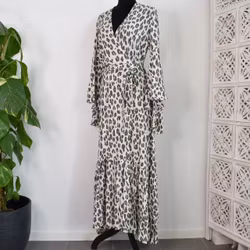 Klänning Maxi Leopard CREAM - CoconutMilk by Stajl