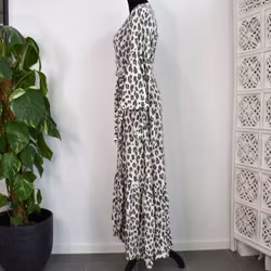 Klänning Maxi Leopard CREAM - CoconutMilk by Stajl