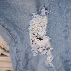 Jeans Capri SLITEN LJUS BLÅ - Newplay