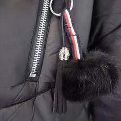 Vadderad jacka med hög krage SVART