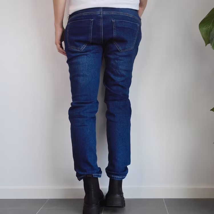 Jeans Boyfriend MÖRK DENIM - 3D Denim