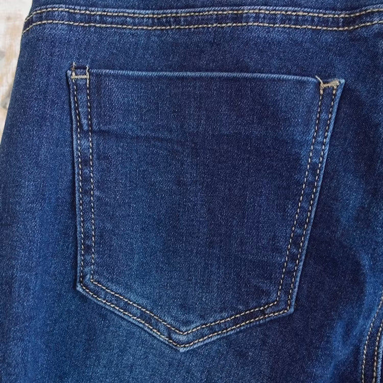 Jeans Boyfriend MÖRK DENIM - 3D Denim