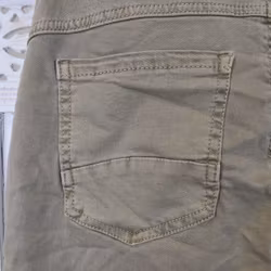 Jeans Skinny med knappar BEIGE - Newplay