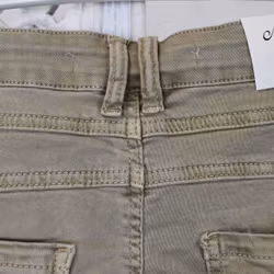 Jeans Skinny med knappar BEIGE - Newplay