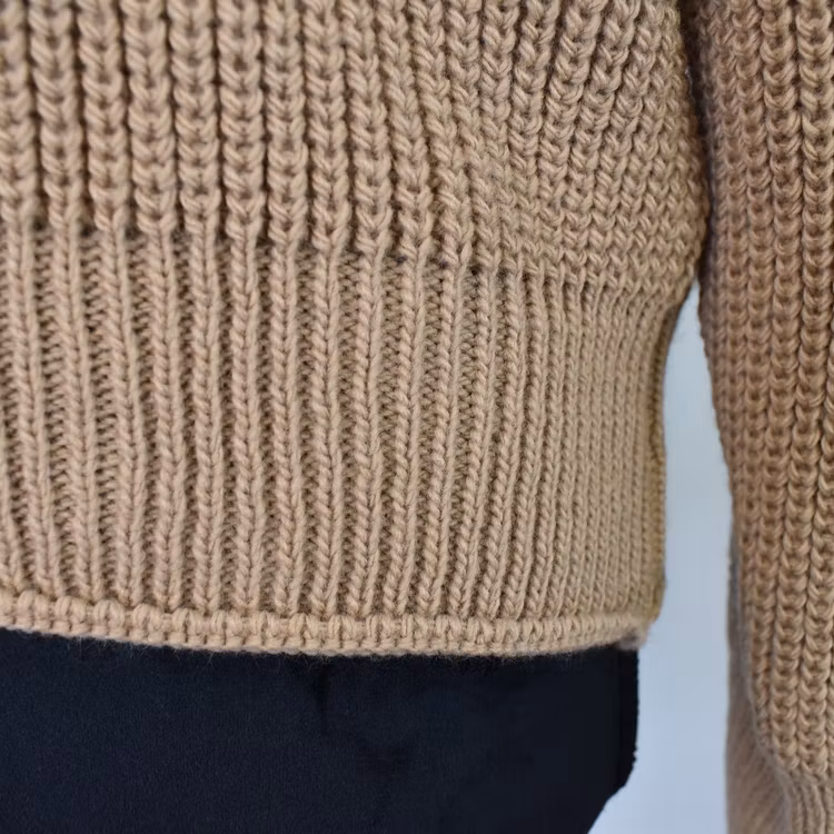 Stickad Tröja LJUS CAMEL