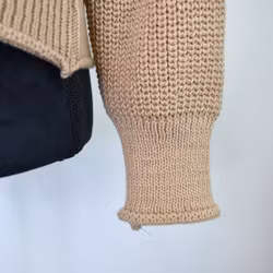 Stickad Tröja LJUS CAMEL