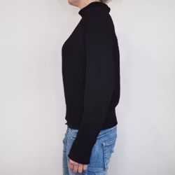 Stickad Tröja SVART