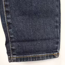 Mom Jeans SLITEN MÖRK BLÅ - Newplay