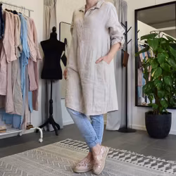 Kort skjortklänning i linne BEIGE