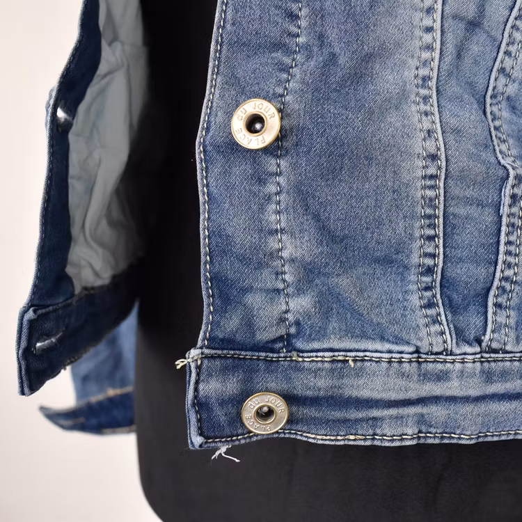 Jeansjacka med knappar DENIM - Place du Jour