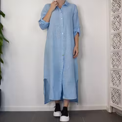 Lång skjortklänning i linne HIMMELBLÅ