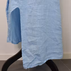 Lång skjortklänning i linne HIMMELBLÅ