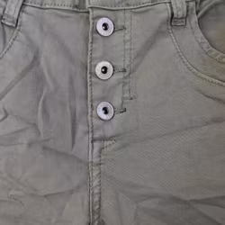 Jeans med knappar LJUS KAKI - Place du Jour