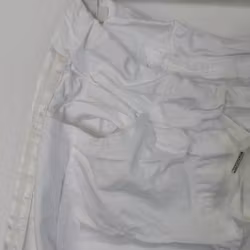 Byxa med revär VIT