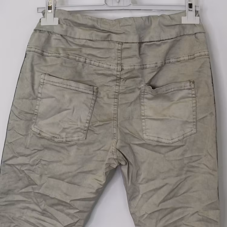 Byxa med revär LJUS KAKI