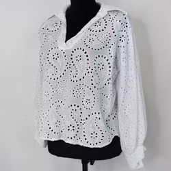 Blus med broderier VIT