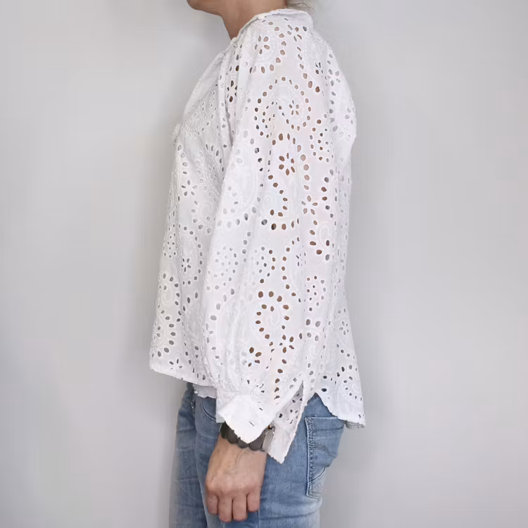 Blus med broderier VIT