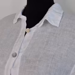 Lång skjortklänning i linne VIT
