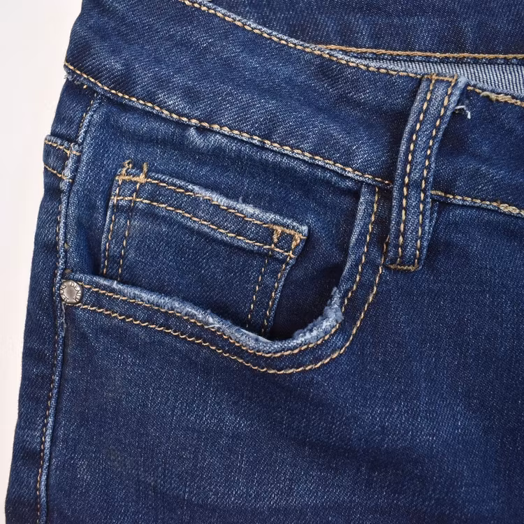 Jeans Shortcut med fransar SLITEN MÖRK BLÅ - 3D Denim