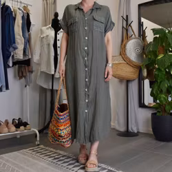 Skjortklänning i linne KAKI