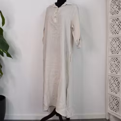 Skjortklänning med fickor BEIGE
