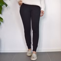 Finstickade leggings Timea SVART - Mix By Heart
