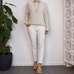 Mönsterstickad tröja BEIGE