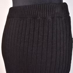 Set Stickad Tröja & Kjol SVART