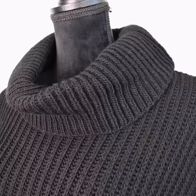 Stickad Polo-tröja SVART