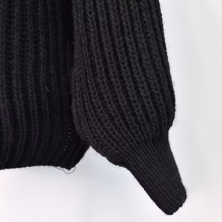 Stickad Polo-tröja SVART