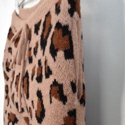 Stickad Vid Byxa Recycled LEOPARD
