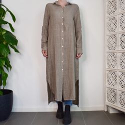 Lång skjortklänning i linne TAUPE