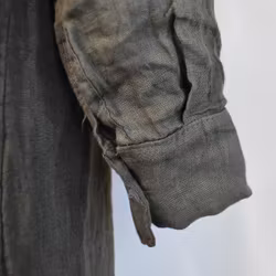 Lång skjortklänning i linne MÖRK KAKI