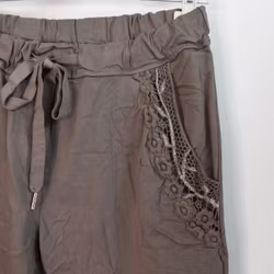 Stretchig Byxa med Spets TAUPE